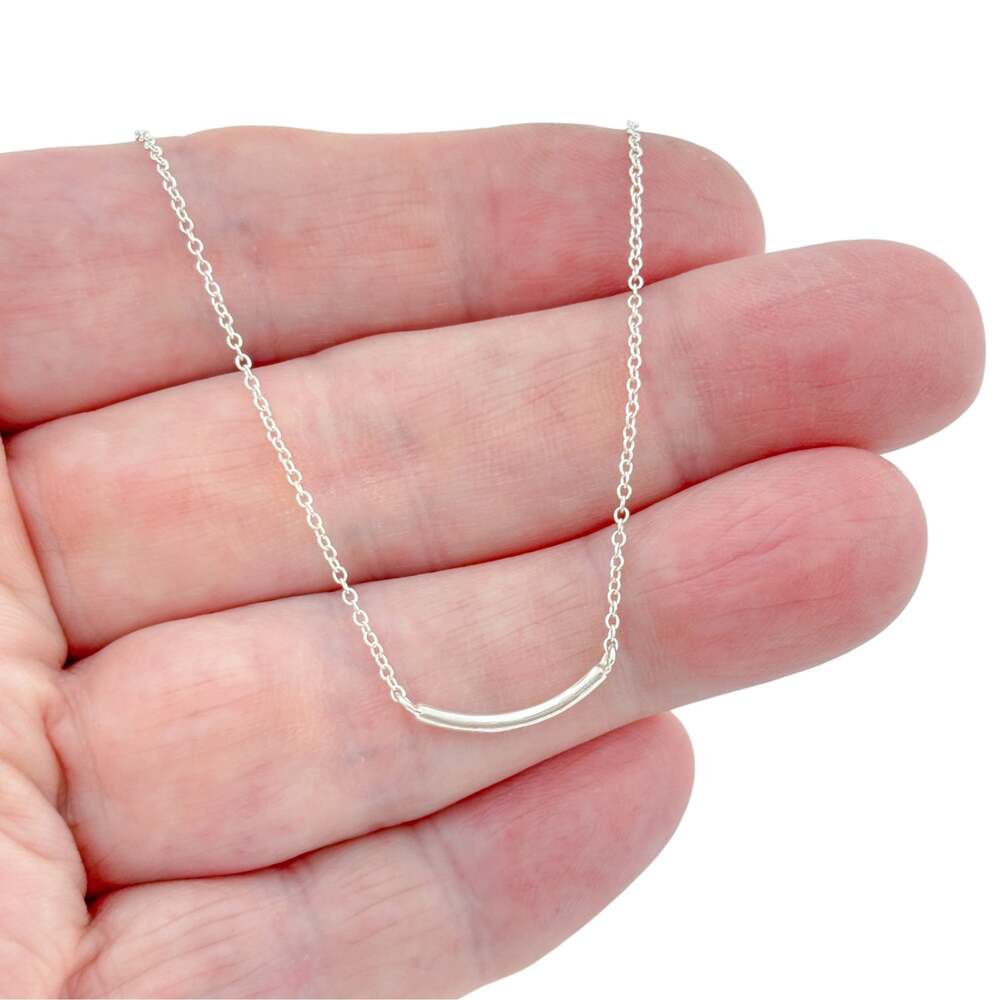 Vintage Sterling Silver 925 Curved Bar Necklace 16–18 Inches